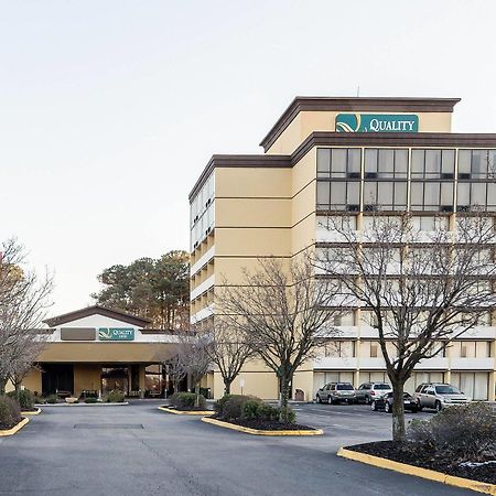 Quality Inn Near Hampton Coliseum Exterior photo