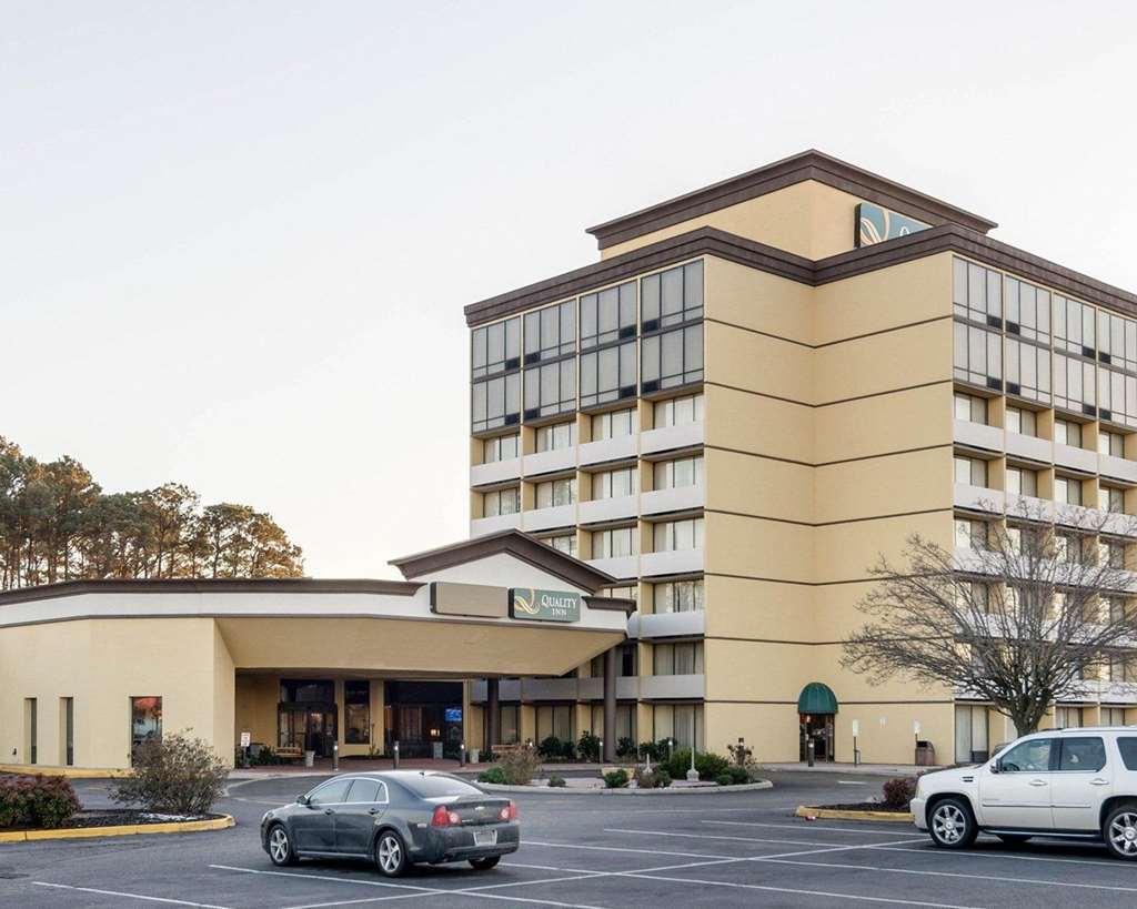 Quality Inn Near Hampton Coliseum Exterior photo