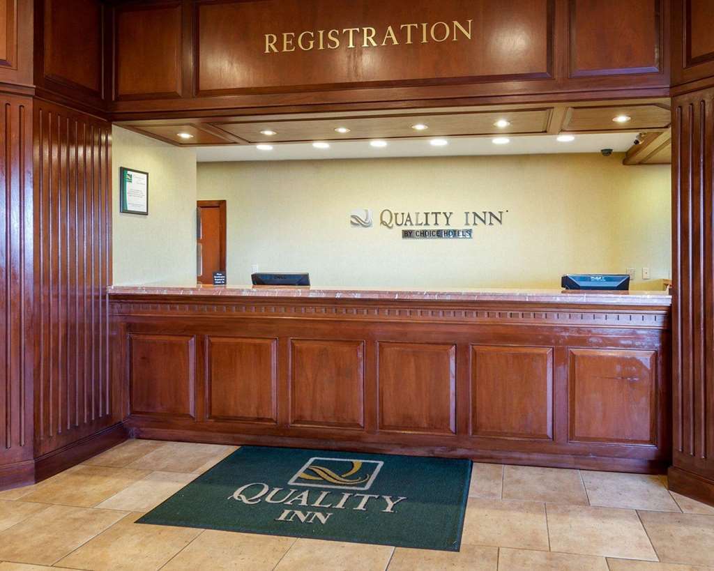 Quality Inn Near Hampton Coliseum Interior photo