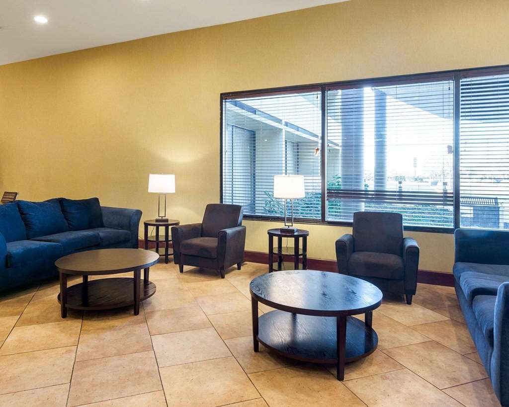 Quality Inn Near Hampton Coliseum Interior photo